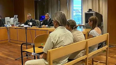 Condenadas a pagar 1.800 euros de multa dos integrantes el 'clan de las bosnias'