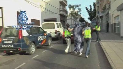 Detenidos 2 presuntos yihadistas, entre ellos una mujer que captaba a menores