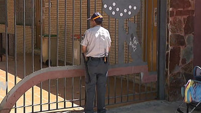 Denuncian agresiones en piscinas de Villaverde y Moratalaz