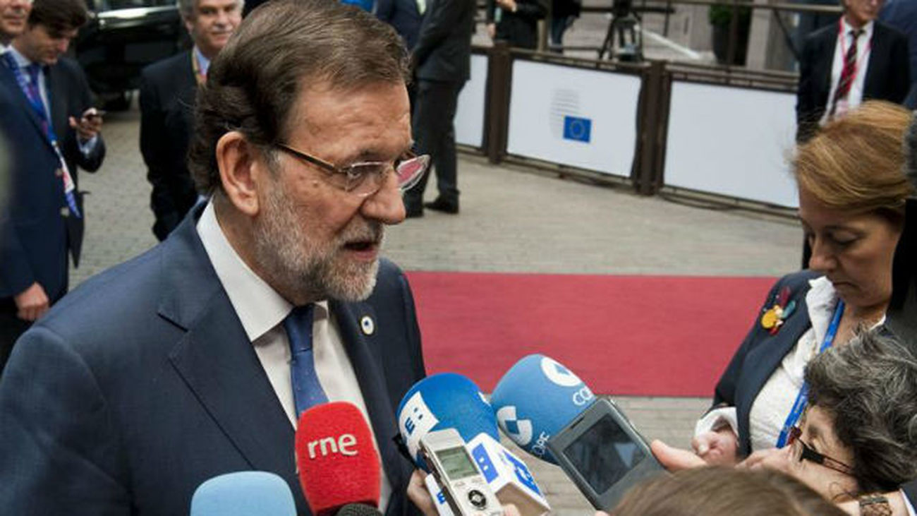 Rajoy ve "razonable" el acuerdo con Grecia y dice que ahora hay que cumplirlo
