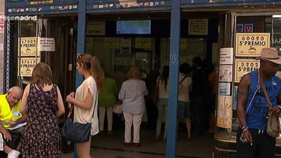 Comienza la venta del gordo de Navidad en las playas y pueblos españoles