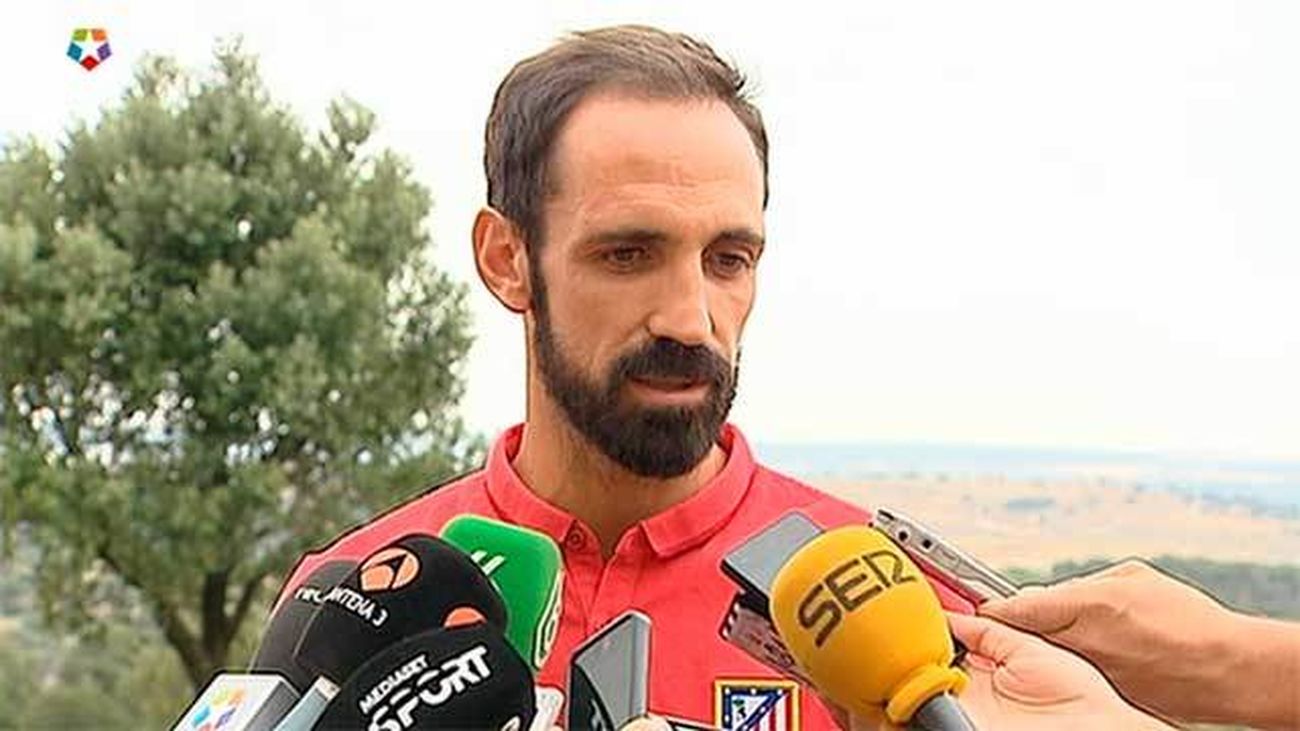 Juanfran: "Los que estamos vamos a hacer un Atlético campeón"