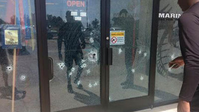 Cuatro militares muertos en un tiroteo en Tennessee