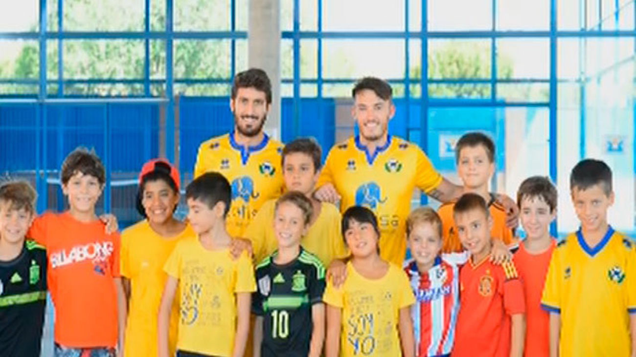 El Alcorcón presenta a sus dos nuevos fichajes: Josán y Campaña