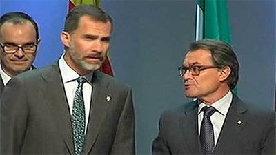 El Rey defiende que las instituciones tienen la obligación de respetar la ley