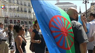 Madrid se suma al recuerdo de las víctimas gitanas del holocausto