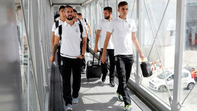 Cristiano y Benzema no viajan a Alemania por lesión