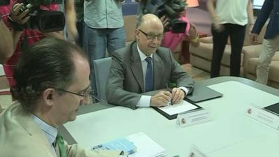 Montoro presenta este martes al Congreso los Presupuestos  2016