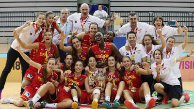 60-76. La selección Sub'18 femenina, campeona de Europa