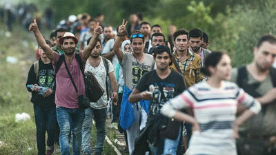 Hungría intercepta a 2.533 inmigrantes en un solo día, cifra récord