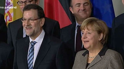 Rajoy y Merkel analizan la crisis migratoria al inicio de su cumbre