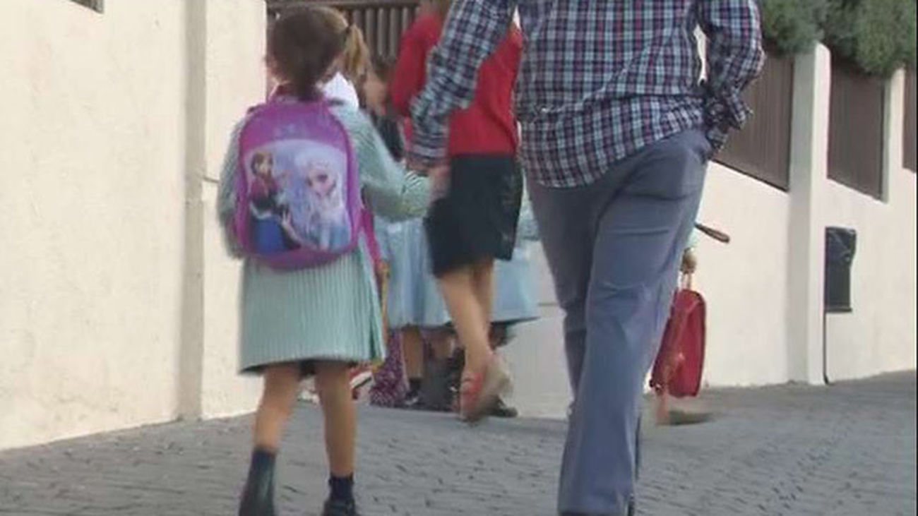 Madrid contratará a más de 5.000 profesores en los próximos cuatro años