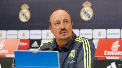 Benítez: "Tenemos que centrarnos en los que tenemos y no llorar por las bajas"