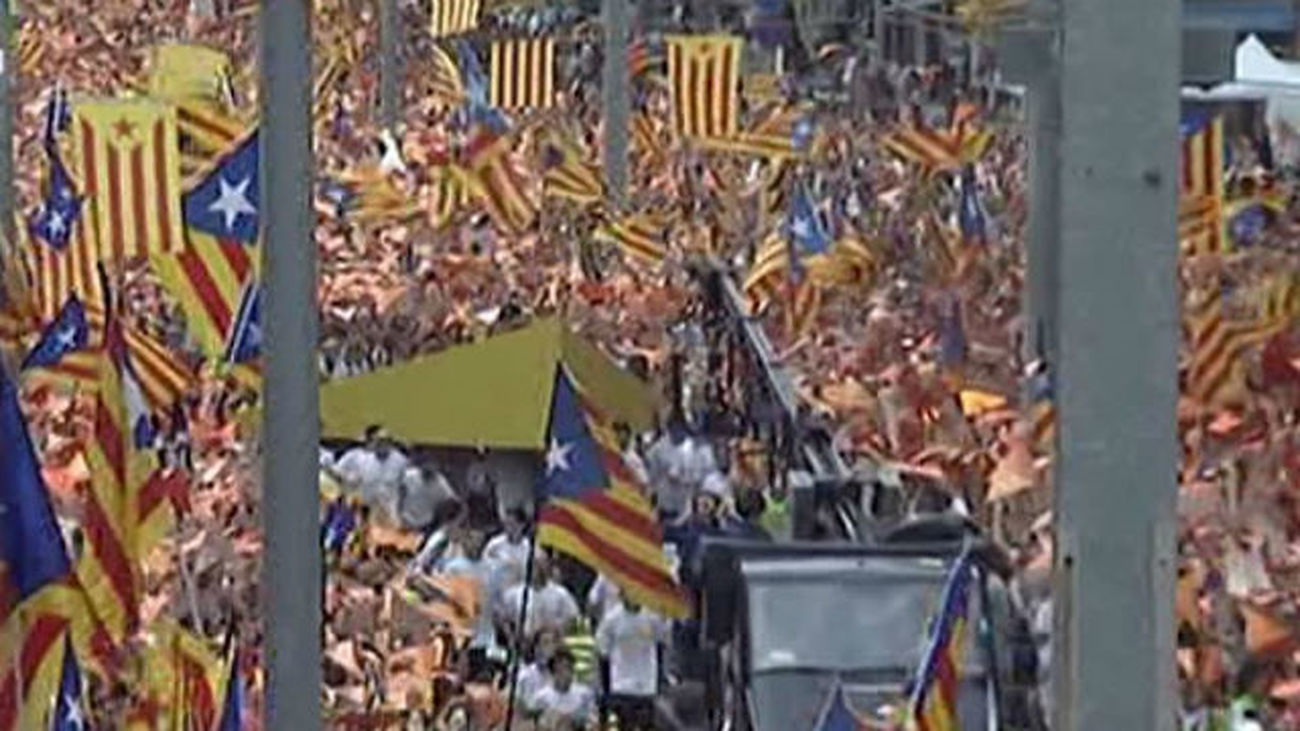 Cientos de miles de personas se manifiestan en Barcelona por la independencia