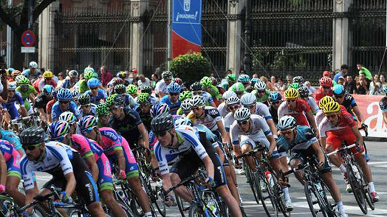 Tres equipos españoles y uno francés como invitados a La Vuelta'18