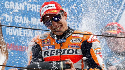 GP San Marino: Márquez se impone en una espectacular carrera y Lorenzo se cae