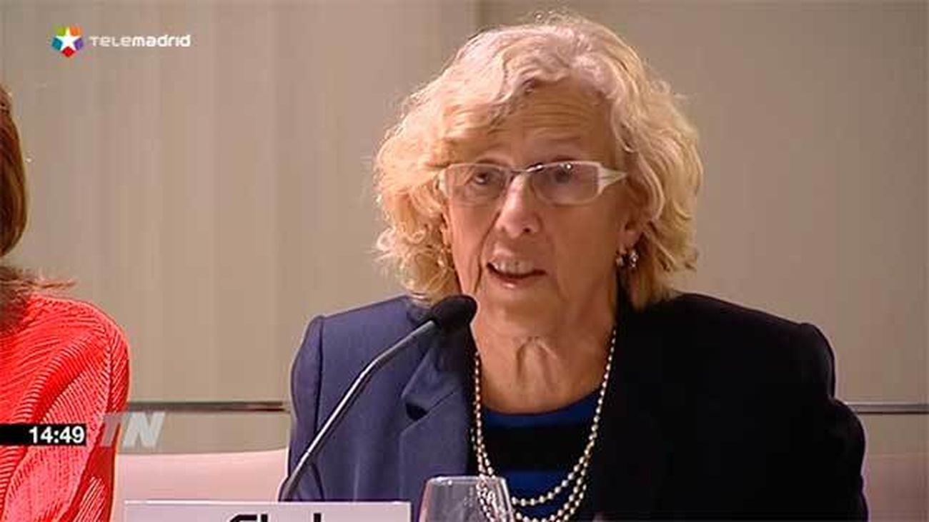 Carmena abrirá las oficinas municipales por las tardes