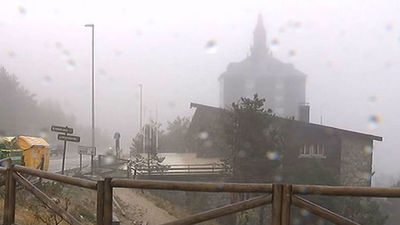 El 112 gestiona 128 expedientes por fuertes vientos en la región madrileña