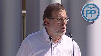 Rajoy pide votar para que se vea cara "silenciosa y silenciada" de Cataluña