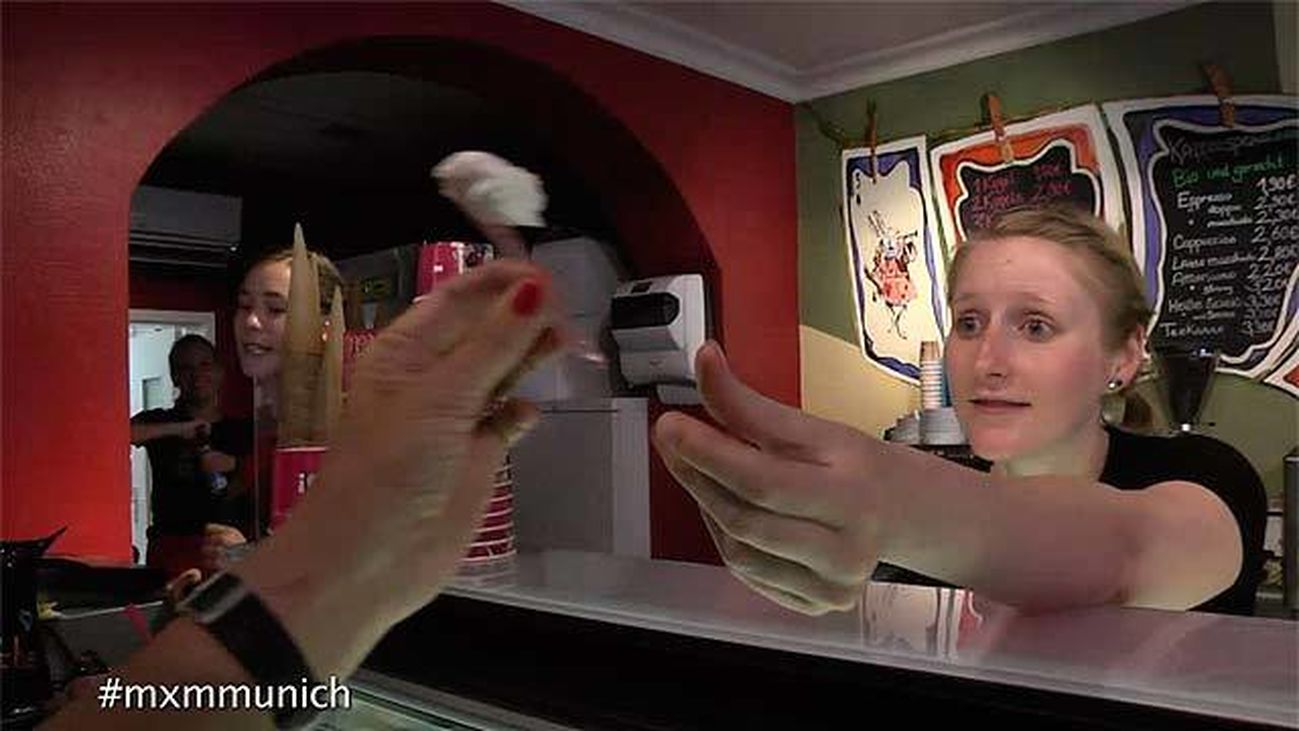 ¿Helado de pescado? Será una guarrería, pero hay cola