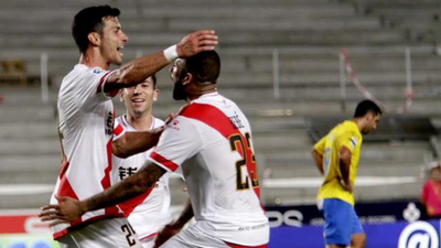 2-1. El Rayo acaba con el Sporting