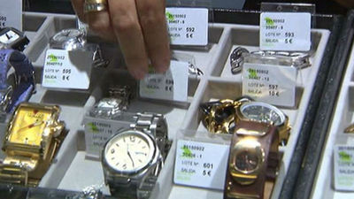 El Ayuntamiento subastará más de 1.000 objetos perdidos y del Almacén de la Villa