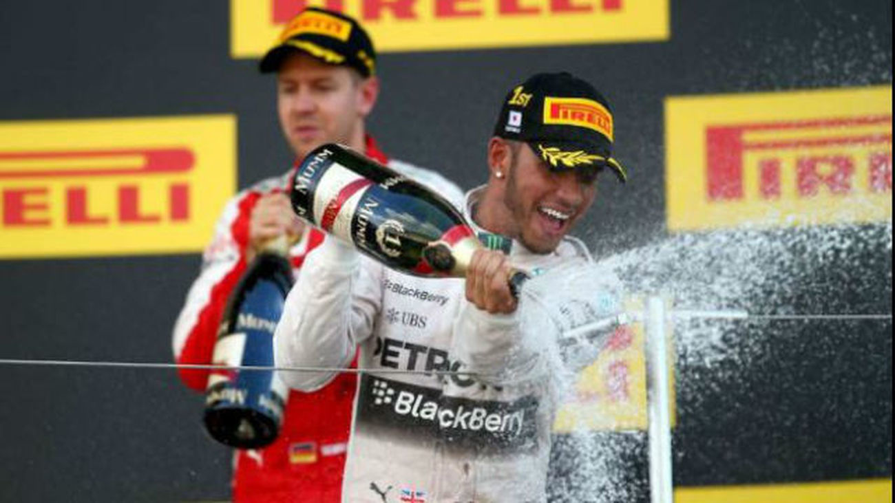 Hamilton gana en Suzuka; Sainz, 10º y Alonso 11º