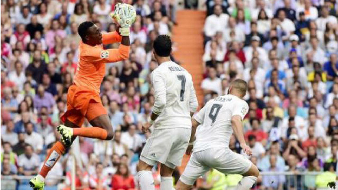 0-0. Una exhibición de Kameni baja al Real Madrid del liderato