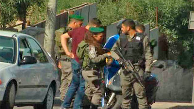 Un soldado israelí herido y dos atacantes palestinos muertos en un apuñalamiento