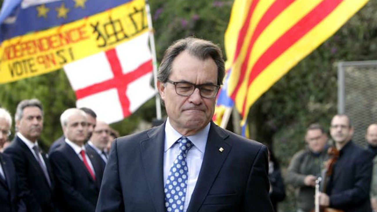 El Tribunal de Cuentas impone una fianza  de 5,25 millones a Mas por el 9N