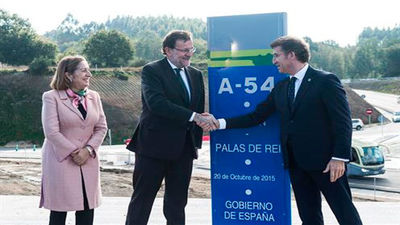 Rajoy reivindica su gestión de "hechos", aval  para el futuro