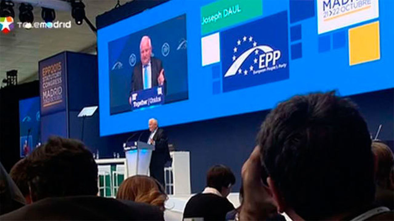 El PP exhibe reformas ante su familia europea, que secunda su idea de unidad