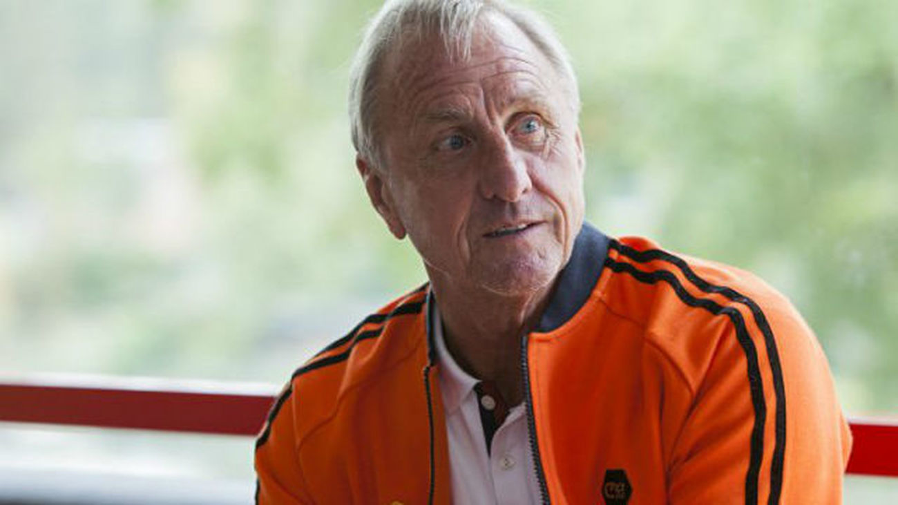 Johan Cruyff sufre cáncer de pulmón
