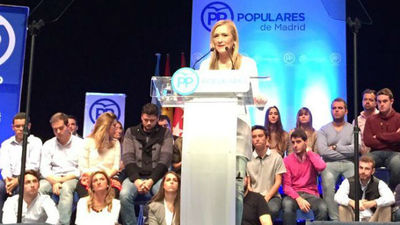 Cifuentes dice que el PP es el partido de "las clases medias"