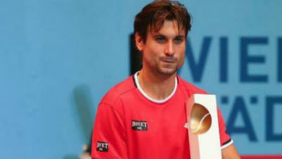 Ferrer gana el título en Viena y se acerca al Masters