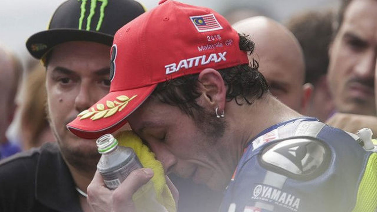Rossi, la caída de un ídolo