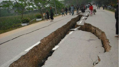 Un terremoto de magnitud 7,5 sacude el norte de Pakistán, India y Afganistán