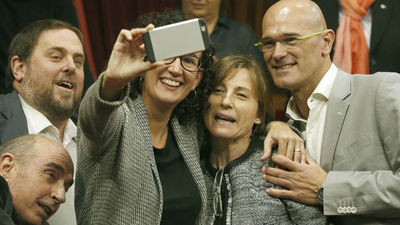 JxSí y CUP acuerdan declarar el "inicio del proceso" hacia una república catalana