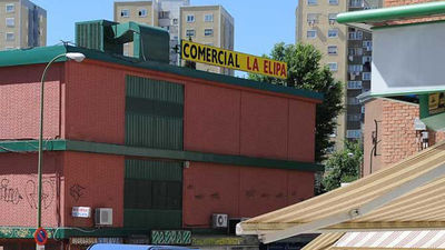 Guerra de comerciantes en el Mercado de la Elipa