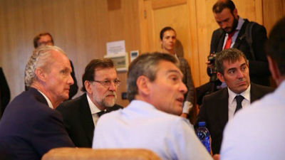 Los buzos recuperan el cadáver del tercer militar fallecido en el accidente de helicóptero