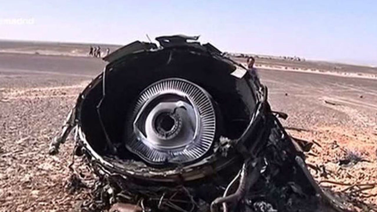 El Kremlin y la aerolínea MetroJet no excluyen la posibilidad de un atentado