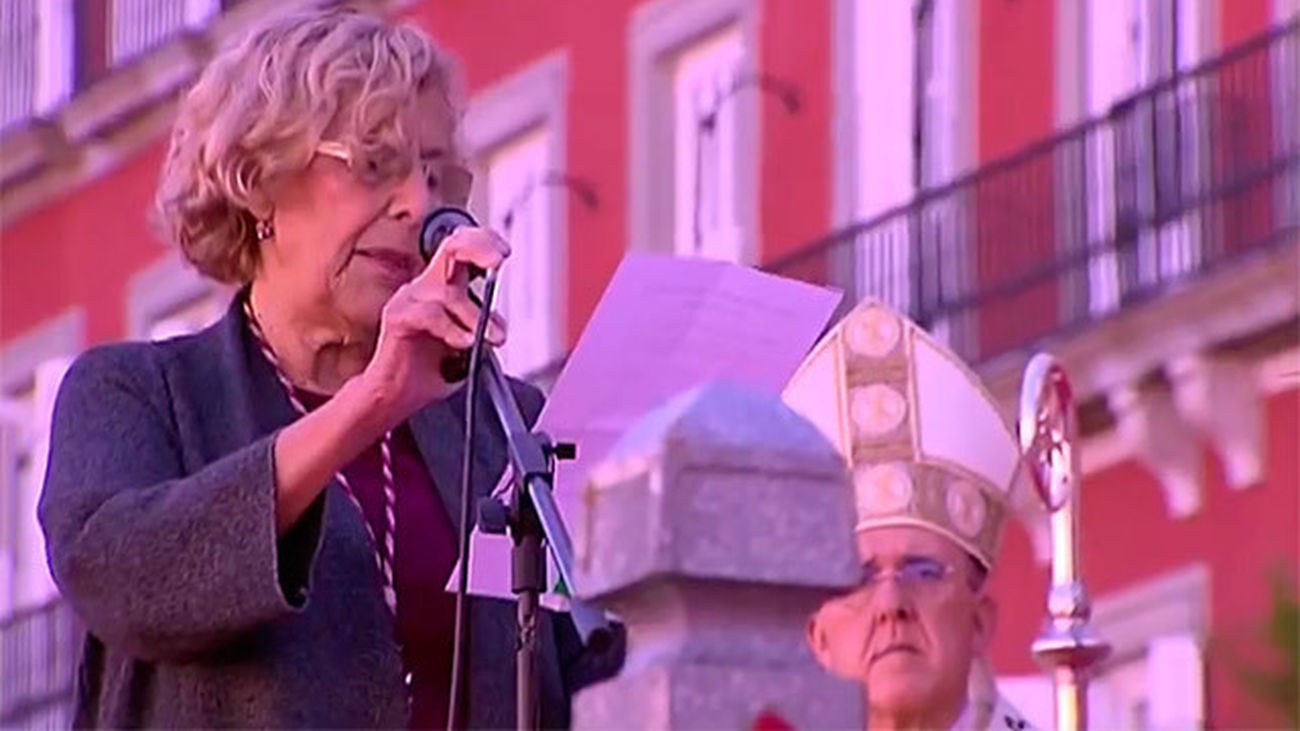 Carmena renueva votos para que en Madrid no se huya del sufrimiento del otro