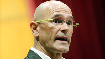 Romeva apela a la construcción de un estado catalán: "Es la hora de ir a por todas"