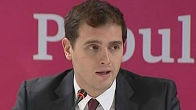 Albert Rivera advierte de que es momento de "más hechos que palabras"