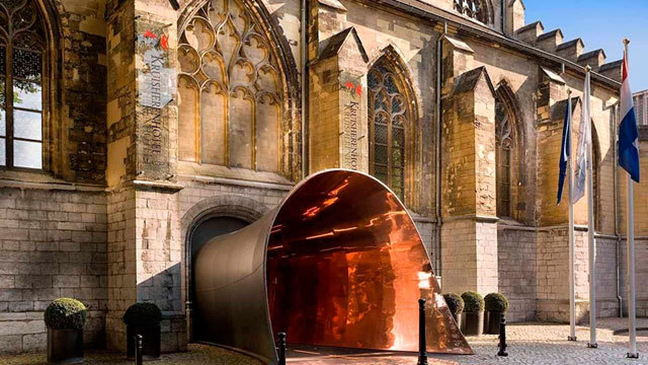 Un hotel dentro de un monasterio del siglo XV