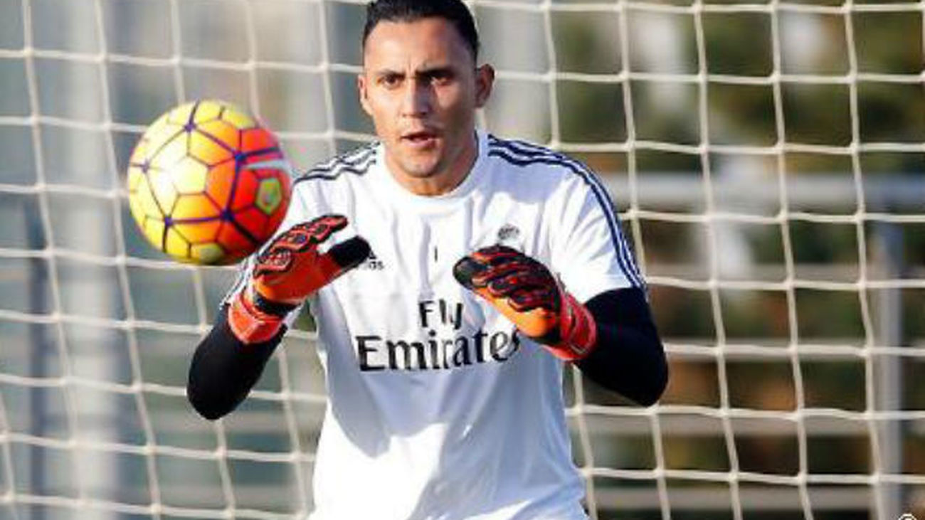 Keylor ya se entrena y estará en el Clásico