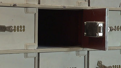 Las obras de arte de Canalejas se guardan y restauran en Azuqueca de Henares