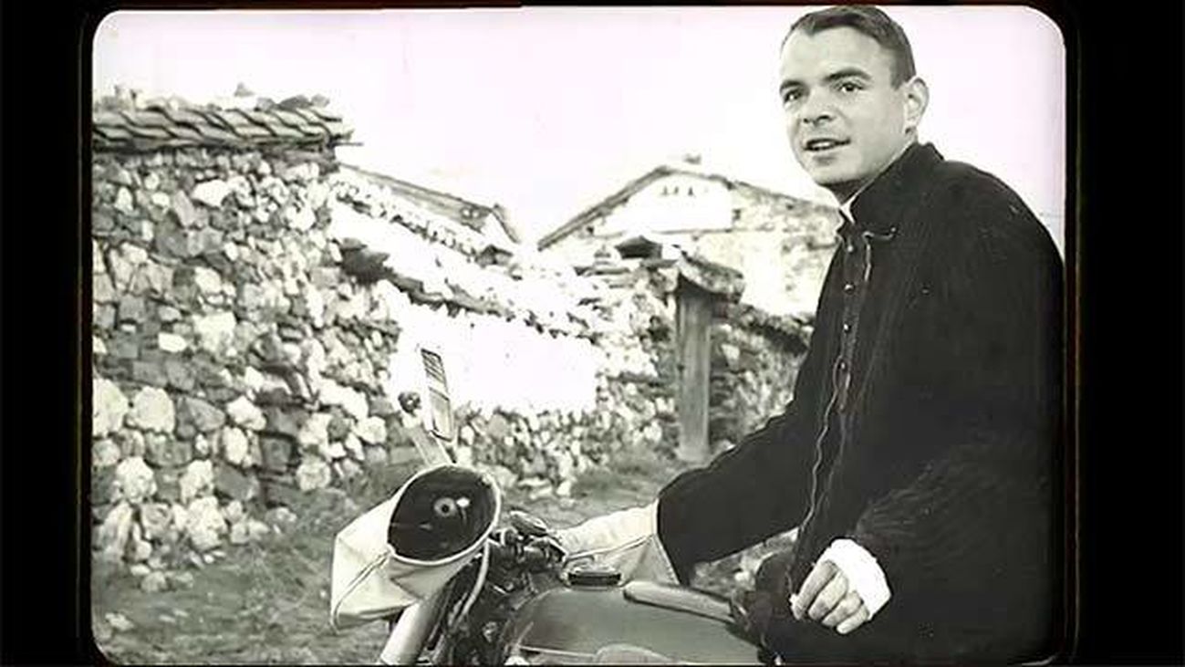 Robledillo de la Jara: Don Enrique, toda una vida dedicada al pueblo