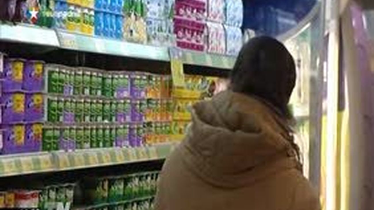 Los precios moderan su descenso en noviembre, hasta el 0,3 %