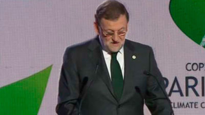 Rajoy defiende ante los sondeos que debe gobernar la lista más votada el 20D